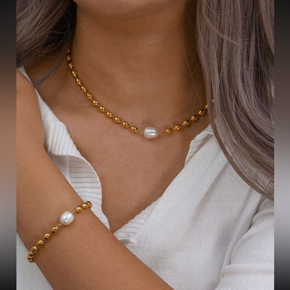Pearl drop necklace M539